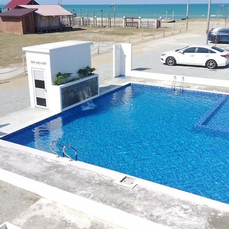 Kamalia Villas Kampung Penarik Esterno foto