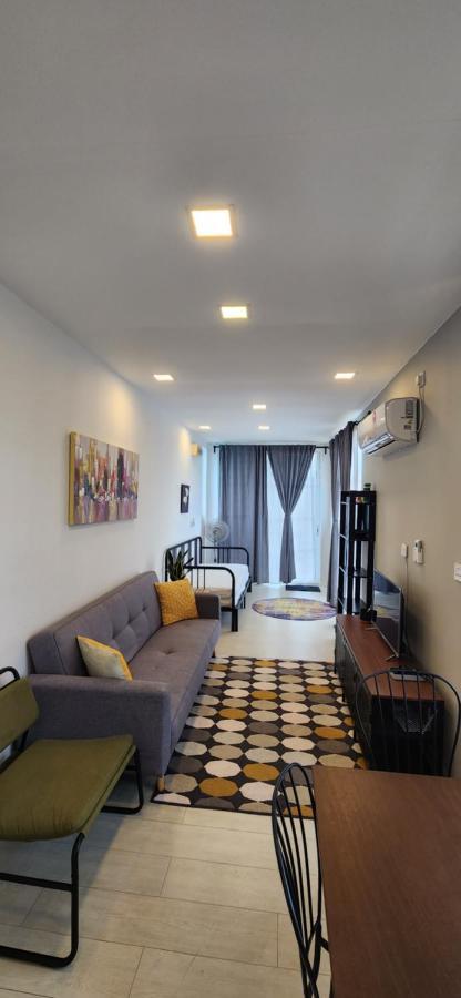 Kamalia Villas Kampung Penarik Esterno foto